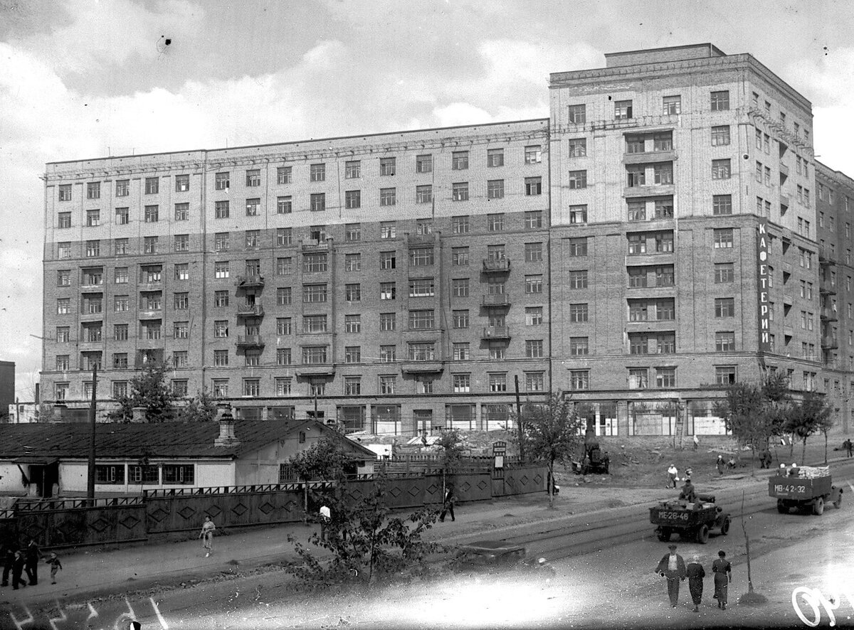 Преображенская улице, 5/7. 1939 год. Источник: https://pastvu.com/p/56743