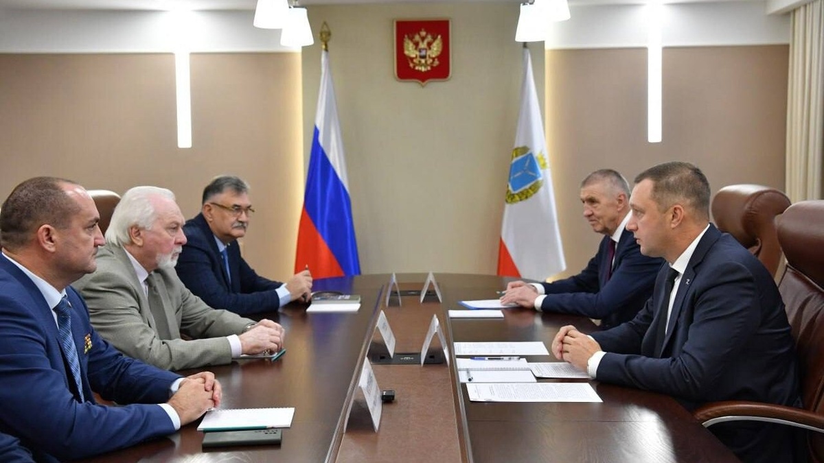    Роман Бусаргин и Павел Гусев обсудили вопросы поддержки участников СВОНовости Саратова и области – Сетевое издание «Репортер64»