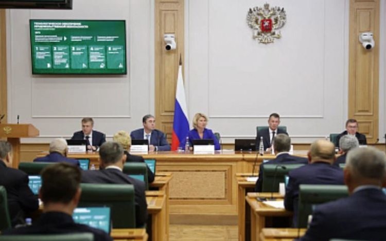    Оксана Лут рассказал сенаторам о зерне 2024 и обсудила вопросы господдержки АПК