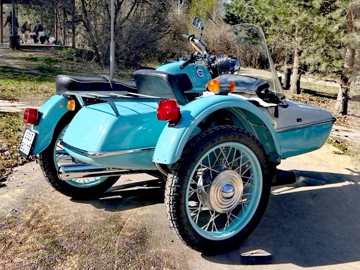 Он на проста, но в то же время, красива, элегантна и функциональна