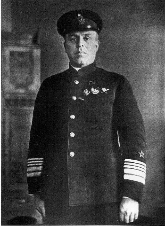 М.В. Викторов — старший штурман линейного корабля «Гражданин». Фото из Сети