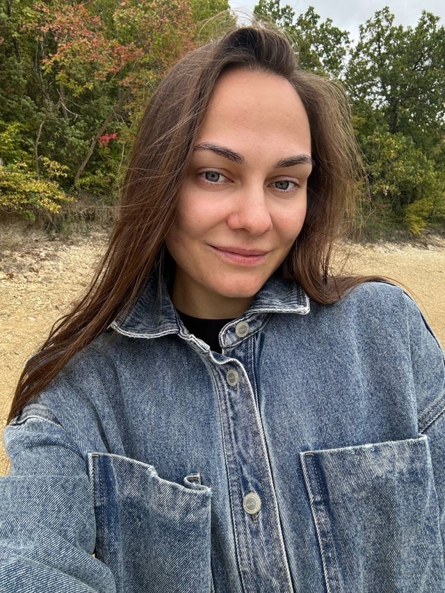 Настя Кулешова
