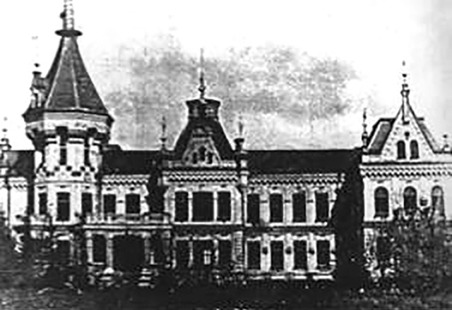    Усадебный дом Кульбакинского имения в Александровском лесу. Начало ХХ века