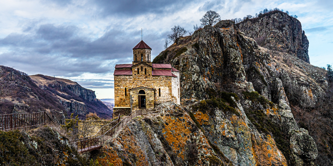 Необычные достопримечательности. Семь домонгольских христианских храмов Кавказа.