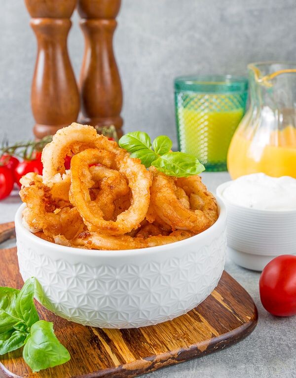     Жареный кальмар с чесночным соусом