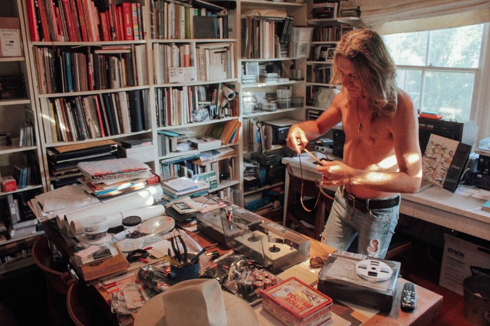 фото: https://www.factmag.com/2015/08/14/the-moment-is-eternal-an-evening-with-william-basinski/