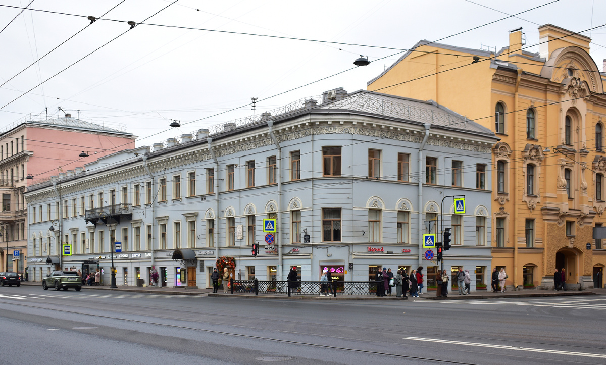 Дом, в котором жил Некрасов