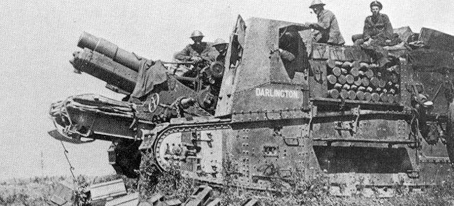 Gun Carrier Mark I имел открыто расположенную боеукладку, что в условиях боя является небезопасным. Фотография в свободном доступе.