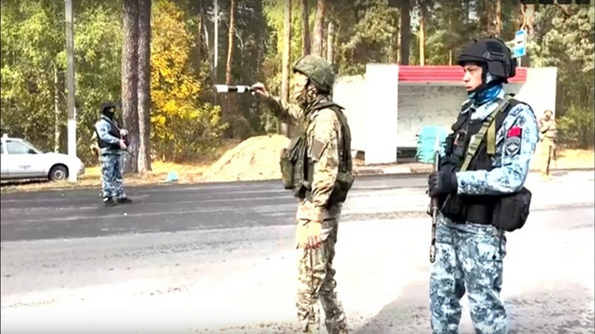    Подразделения военной полиции обеспечивают соблюдение правопорядка в приграничье Курской области