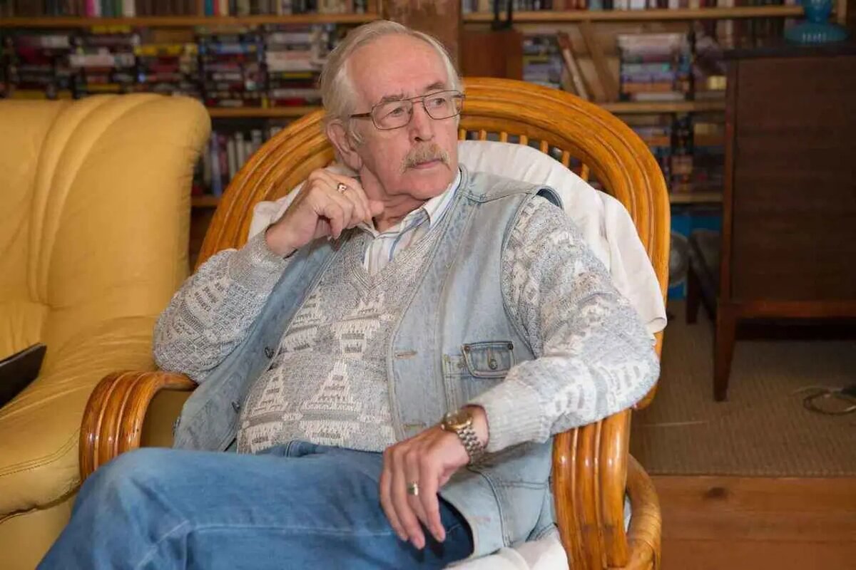    Василий Ливанов