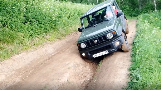 Опять месим грязь на Suzuki Jimny.