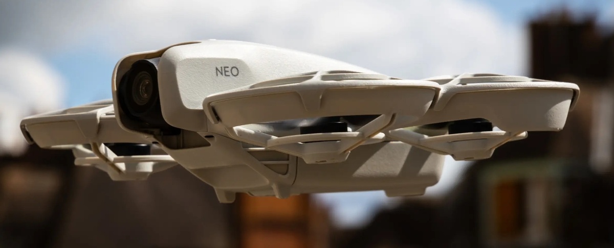 DJI Neo