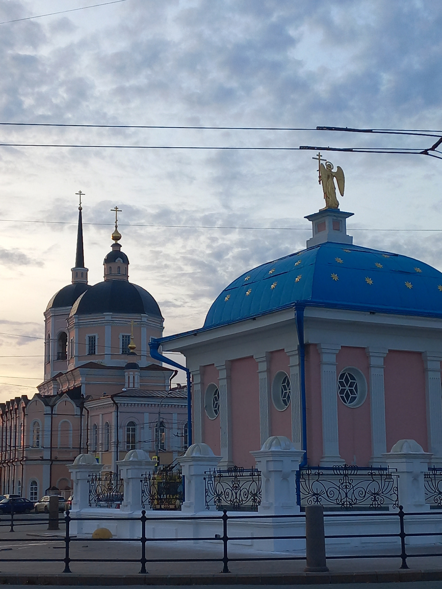 Вот такую красоту еще вроде не показывала. Скоро на свой Омск перейду 😁