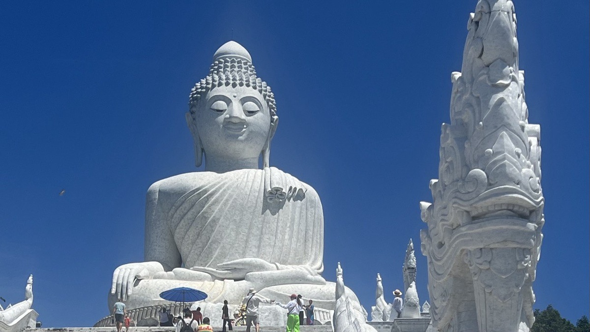  Статуя Большого Будды