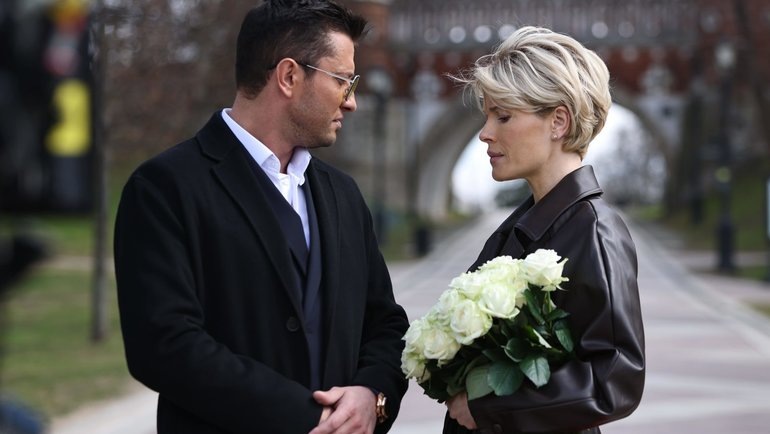    Кадр из сериала «Жизнь по вызову»