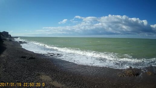 КРЫМ - МОРЕ , ВОДА БЕЗЖАЛОСТНА