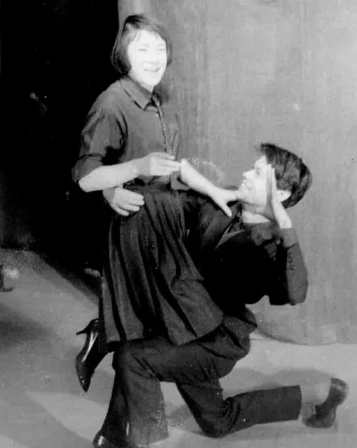 Николай Караченцов танцует с однокурсницей, 1964