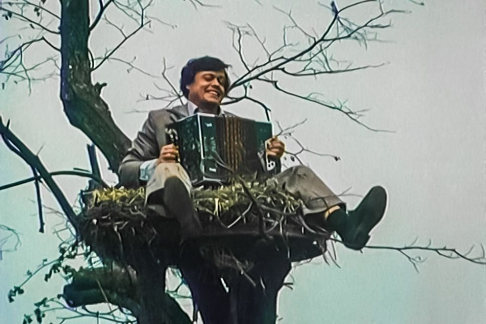 Николай Караченцов в фильме «Белые росы», 1983