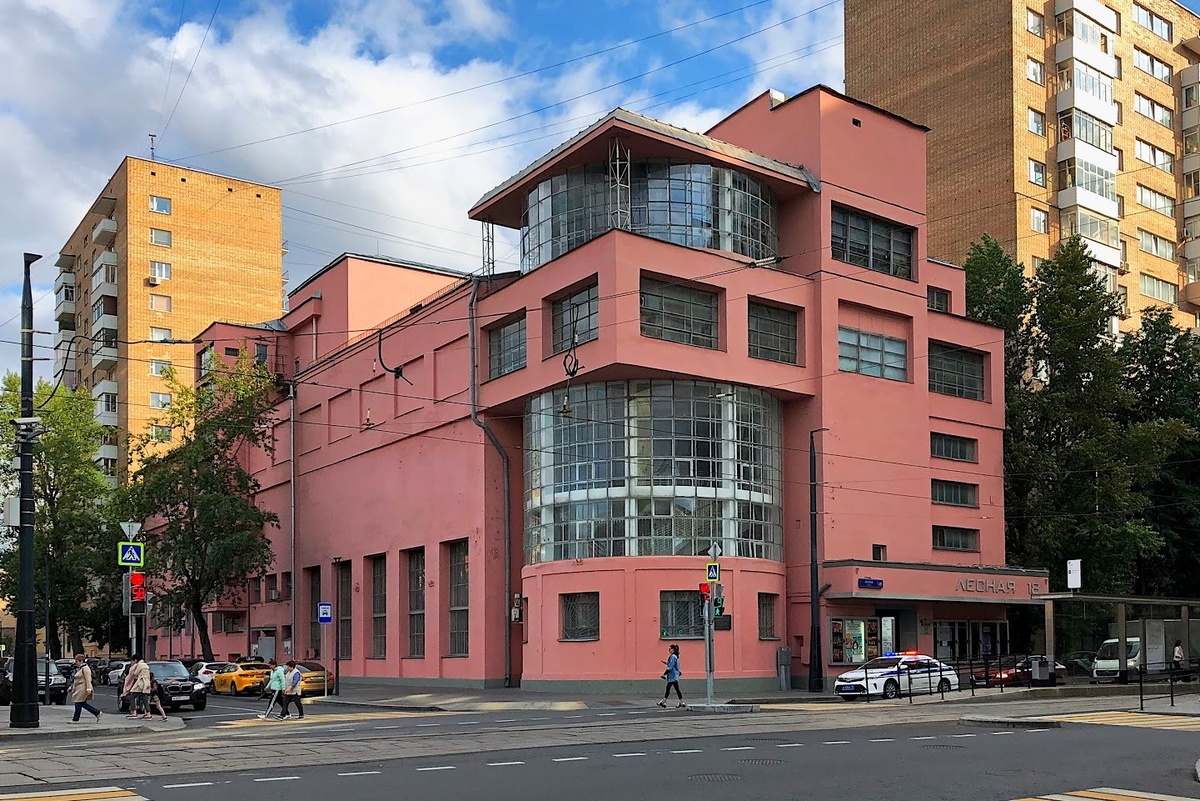 На фото: ДК Зуева 