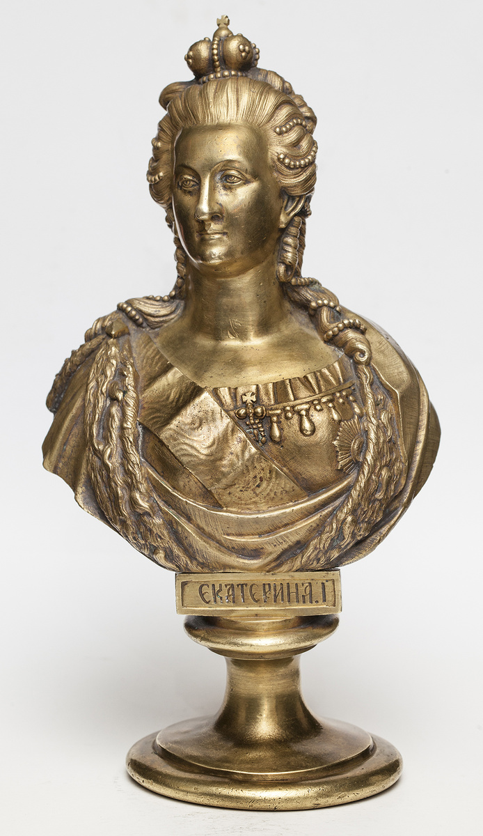 Бронзовый бюст Екатерина II. Фабрика Шопена Источник https://bust-shopen.ru/images/53/1.jpg