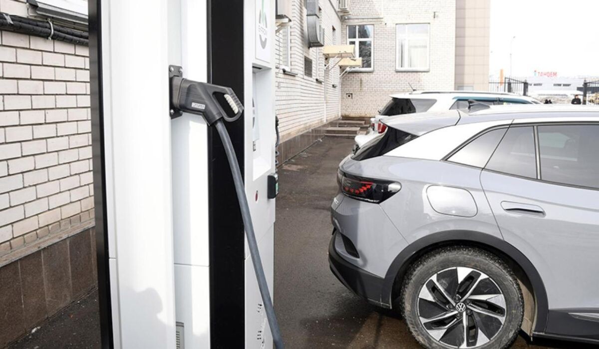     Электромобили. Источник: kzn.ru Автор фото: Денис Гордийко