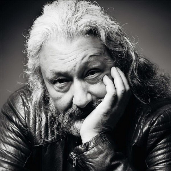     Выставка живописи Стаса Намина открылась в США