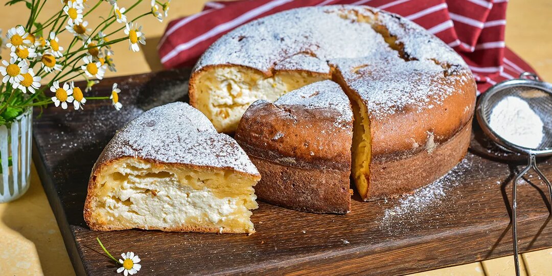 Заливной пирог с творогом в духовке, пошаговый рецепт с фото на 383 ккал