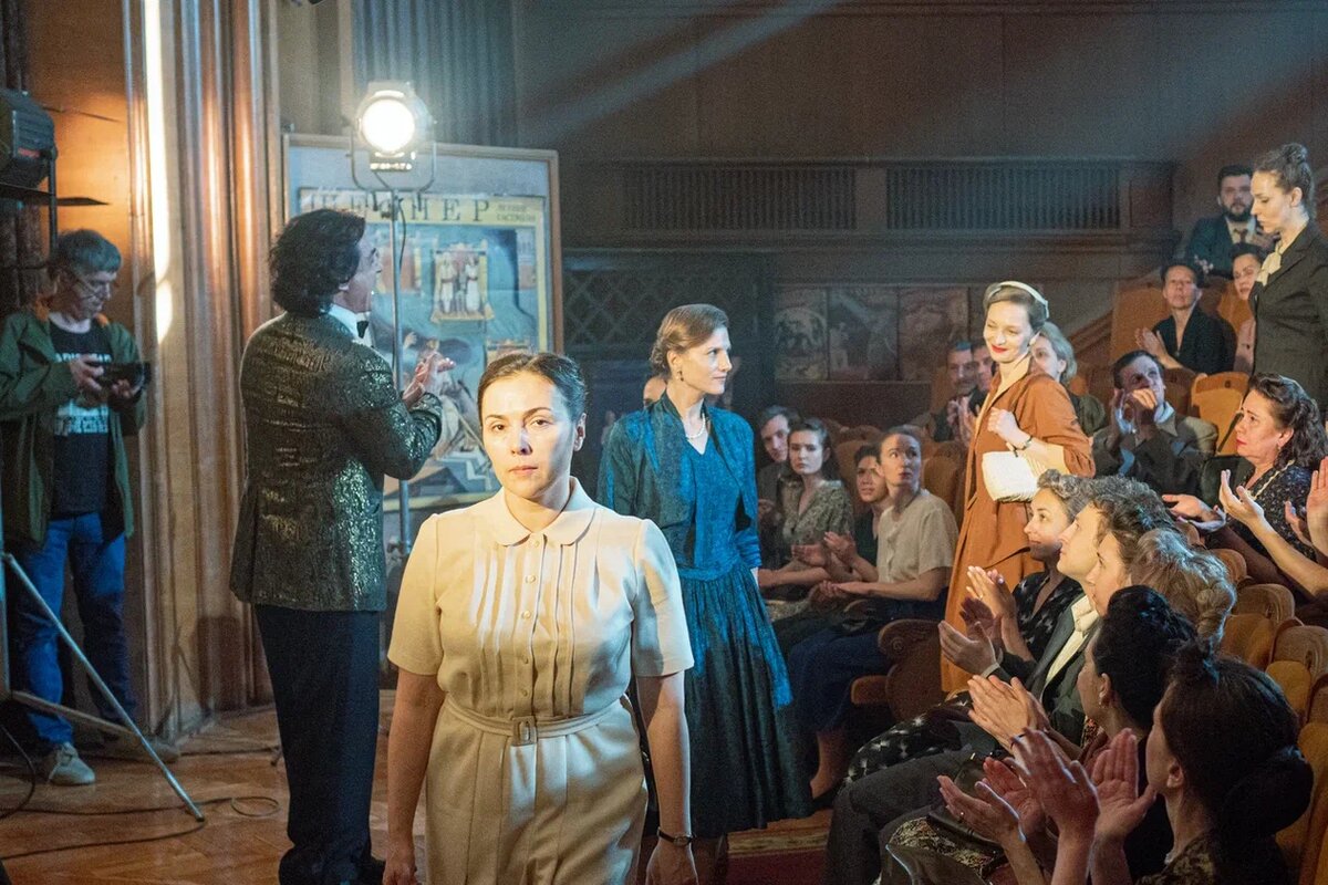 Елена Панова на съемках сериала «Шифр»