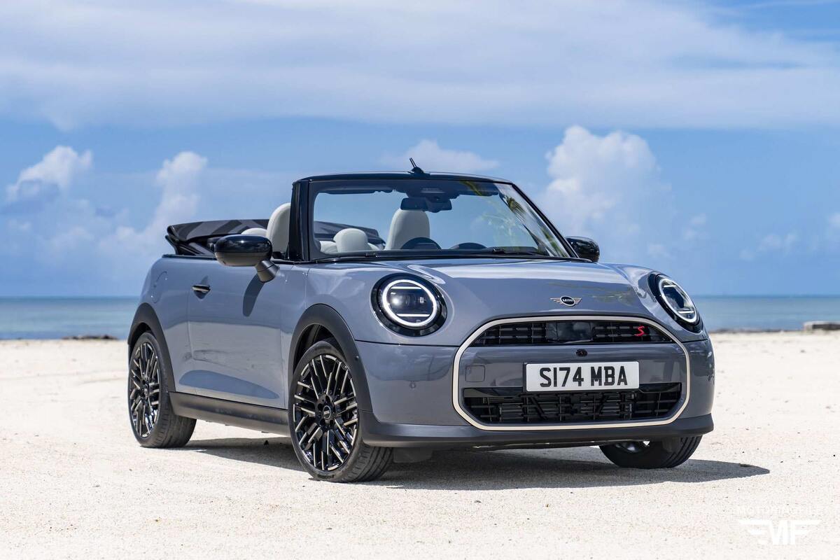 Новый MINI Cooper Cabrio (F67). Источник: PressClub BMW.