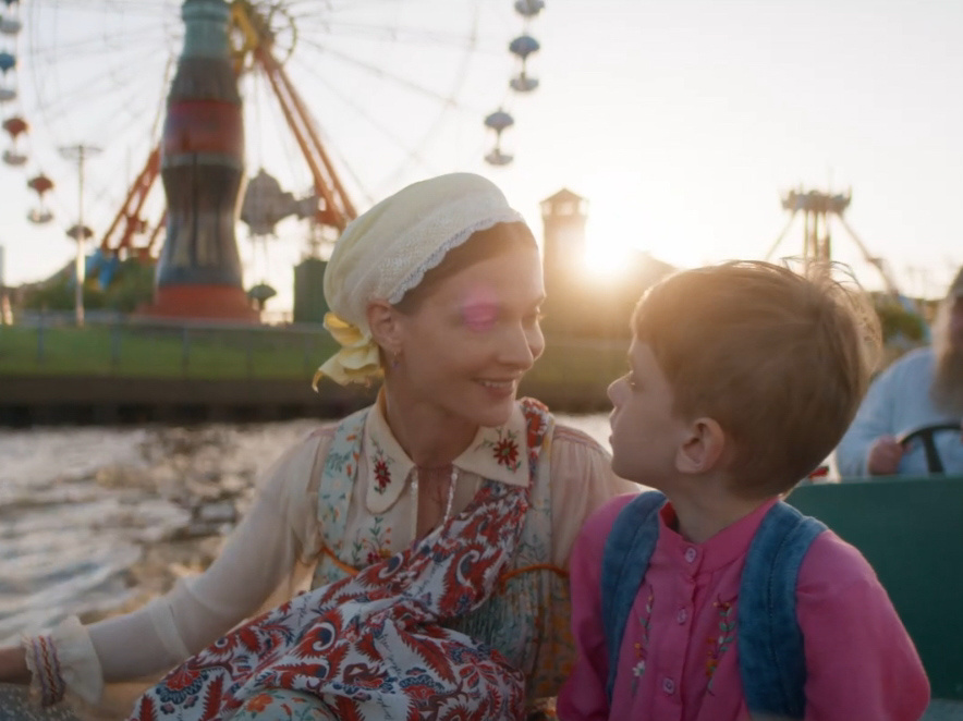 Кадр из сериала "Эль Русо"