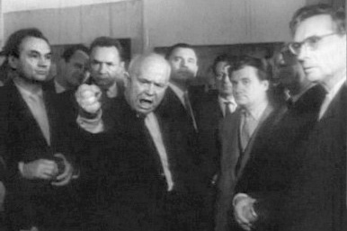    Кузькину мать Никита Сергеевич показал не американцам, а художникам на их выставке / Фото: wikipedia.org