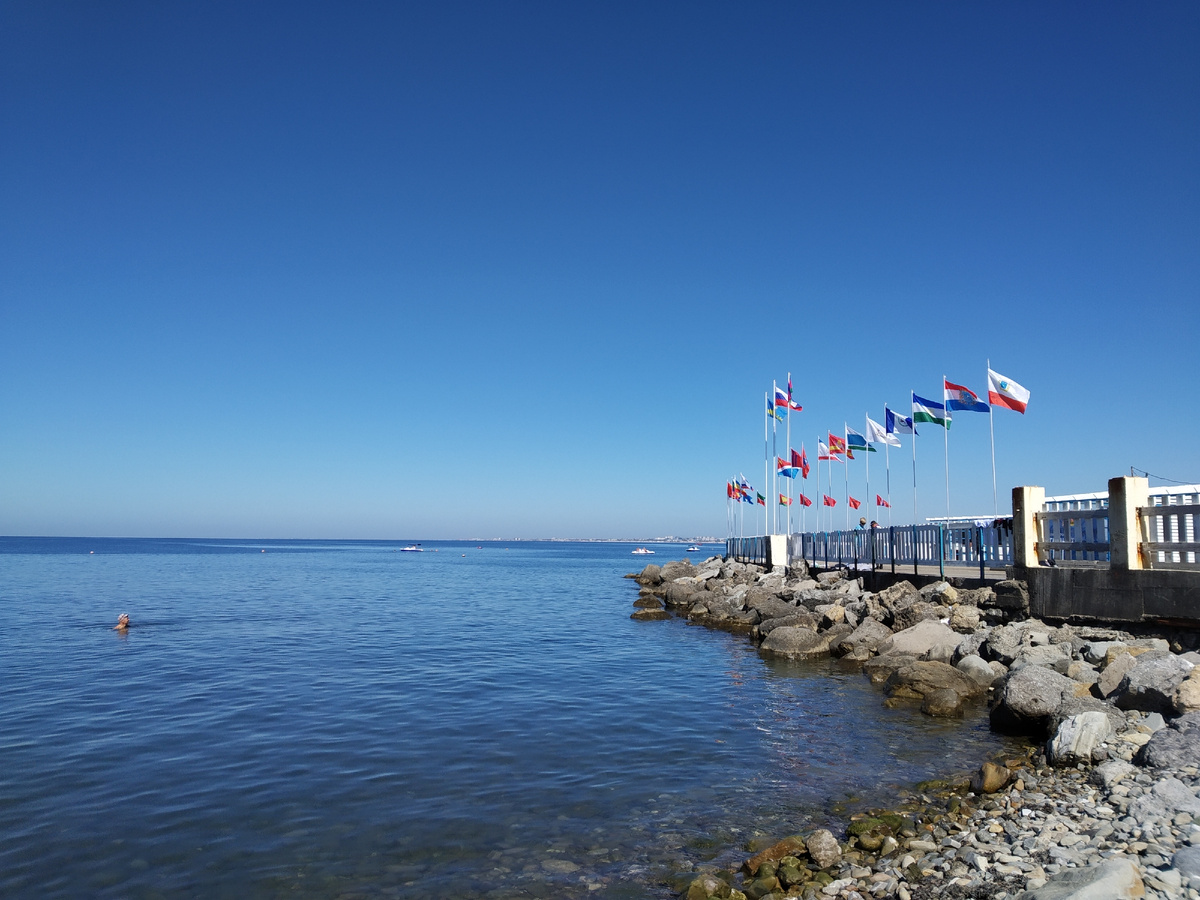 Оформление пирса на время проведения соревнований - фото автора публикации