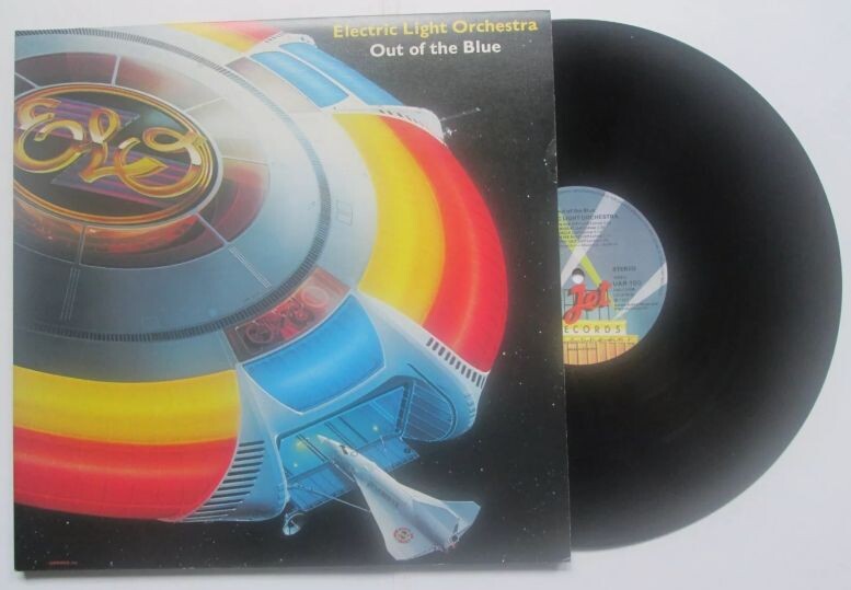 Конверт альбома Electric Light Orchestra "Out of the Blue", 1977 г.