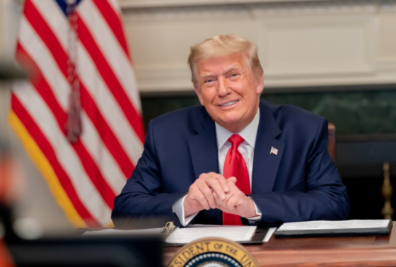    Дональд Трамп
