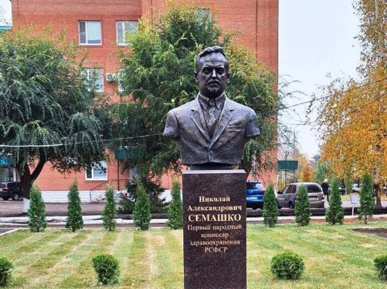    В поликлинике больницы Бузулука, которой присвоили имя академика Николая Семашко, закончили первый этап ремонта