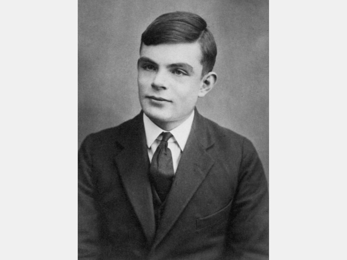 Алан Тьюринг в возрасте 16 лет