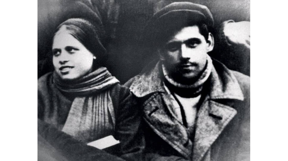    Родители Алисы Фрейндлих.