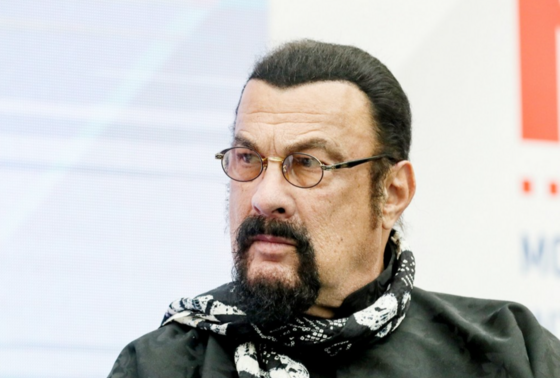    Стивен Сигал