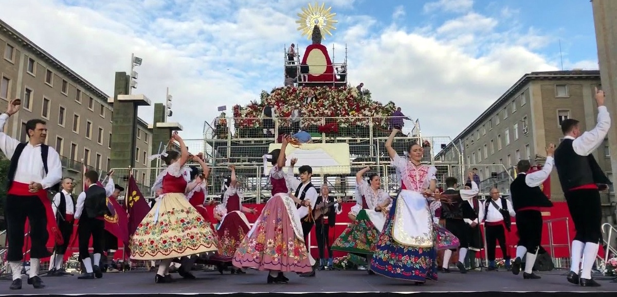 Из открытых источников. Fiestas del Pilar.