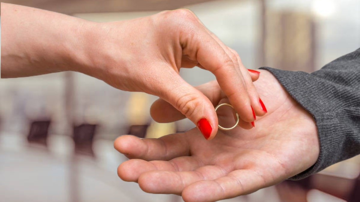 Опять же, согласно статистике, инициатором развода чаще выступает женщина