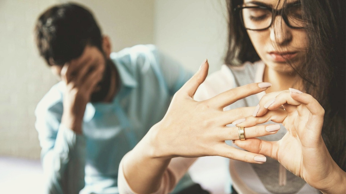 "Я с тобой развожусь!" - говорит тебе твоя жена