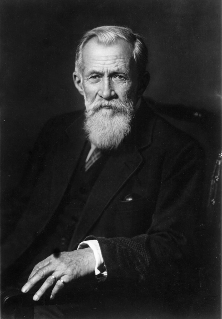 Владимир Обручев - русский геолог, палеонтолог, географ, один из первых русских авторов научной фантастики.