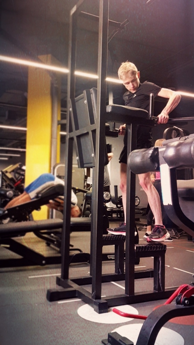 На следующий день после такого только и остается делать, что тренировать руки. Фото с тренировки автора.