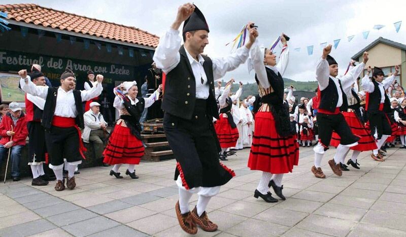 Из открытых источников. Танец прима в Астурии.