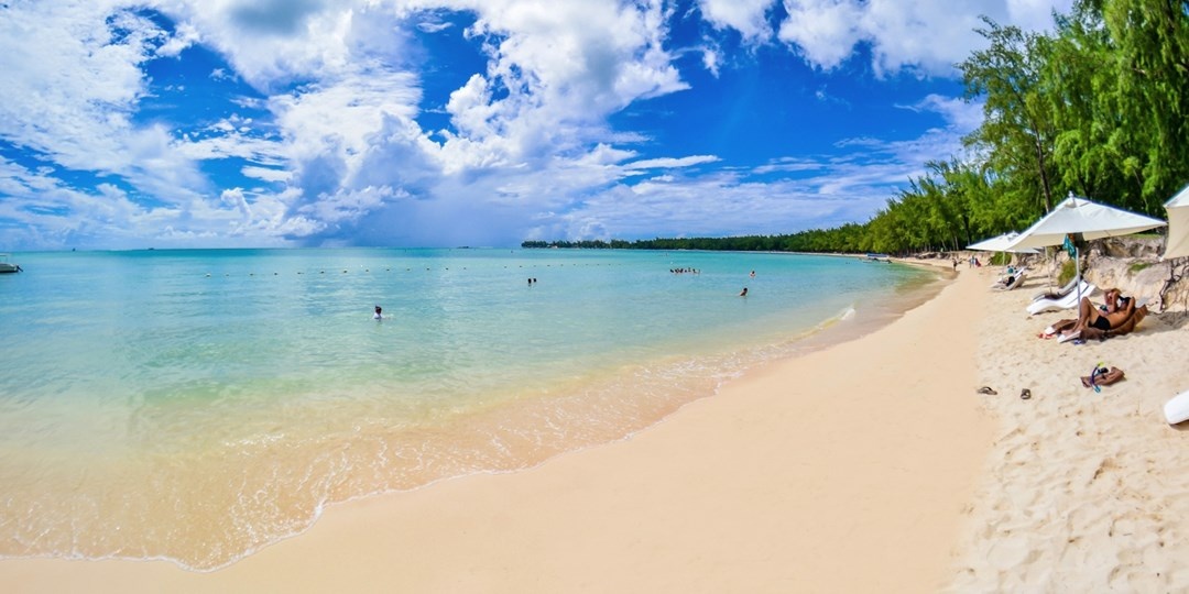 Mon Choisy swimming seaside, Grand Baie
