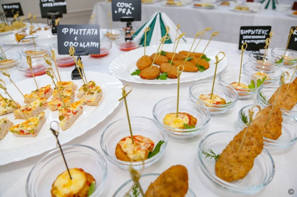    КШП "Глобус". Школьное питание.. Источник: barnaul.org