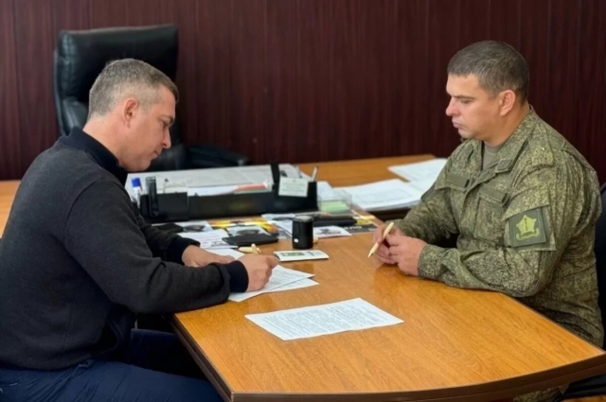    В отряд «Барс-Белгород» вступили ещё пять чиновников Губкинского горокруга