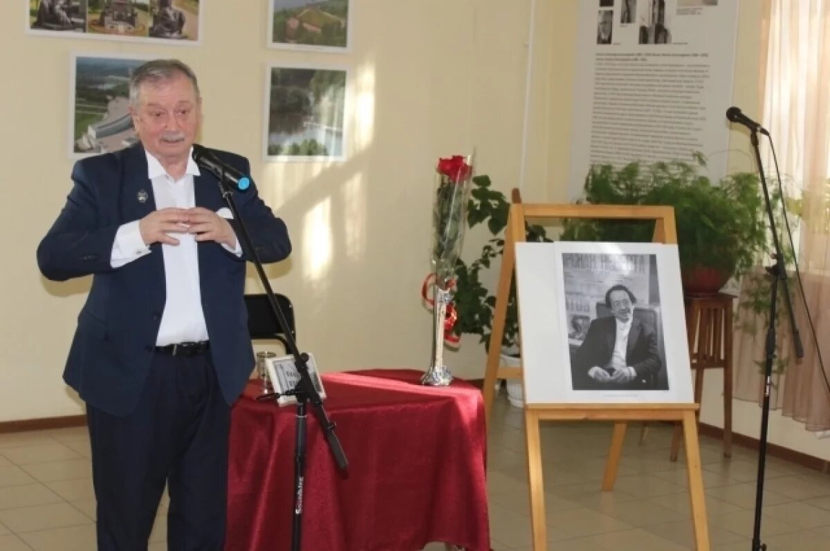    В Октябрьском в Башкирии открылась фотовыставка Вячеслава Стрижевского