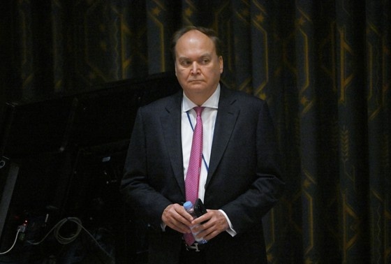    Анатолий Антонов