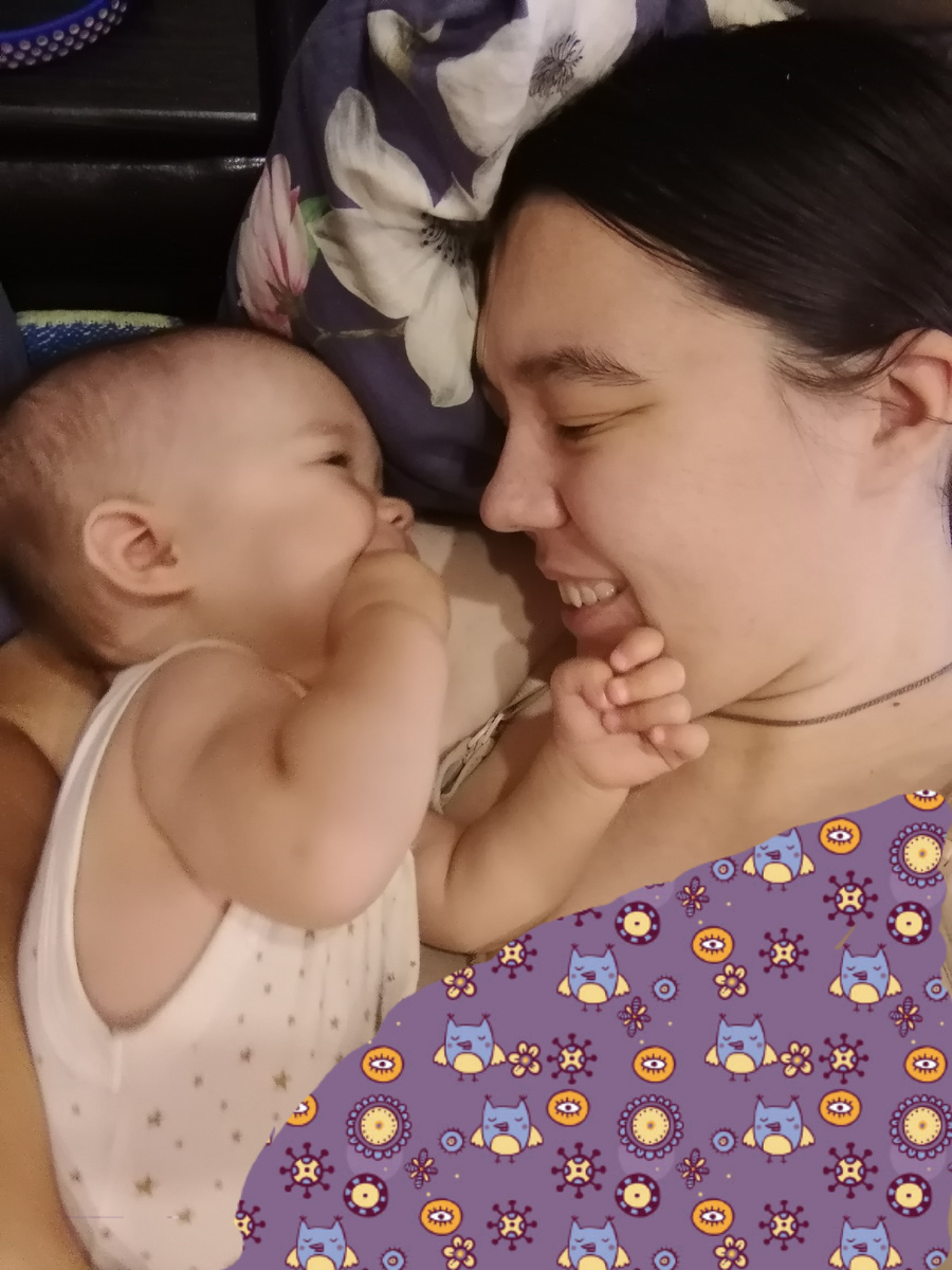 Вот так - очень нравится лежать 